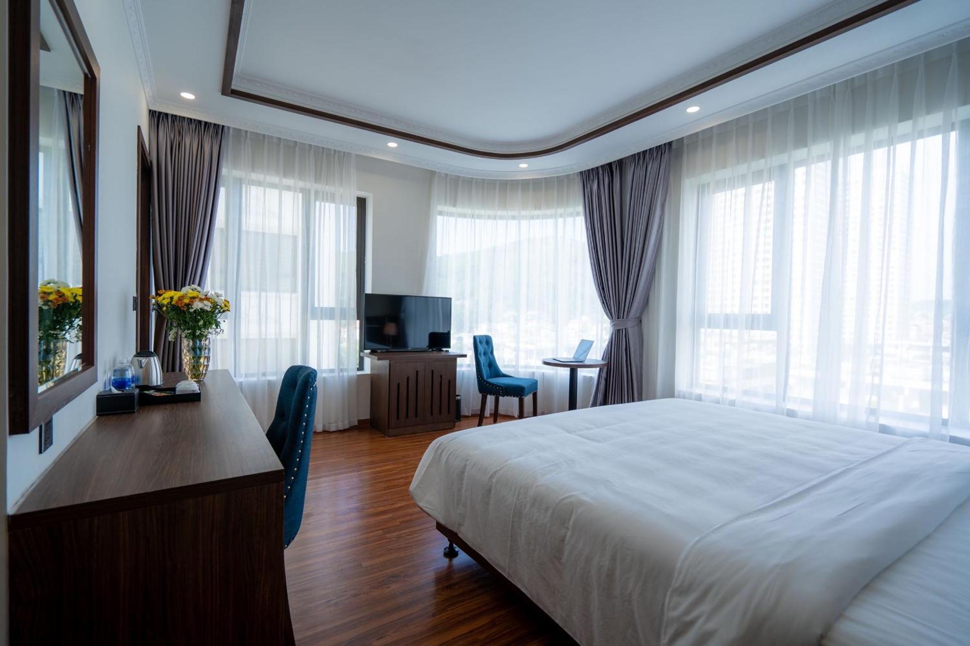 Xuan Thanh Luxury Hotel ฮาลอง ภายนอก รูปภาพ